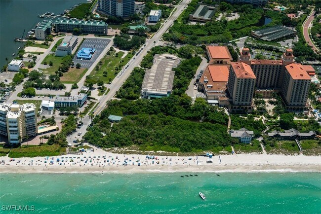 Photo - 2748 Tiburon Blvd E Unidad C-301