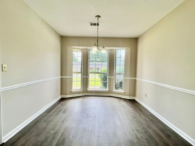 Photo - Pebblecreek Dr #6 & 8 Unidad 8 Pebblecreek Drive