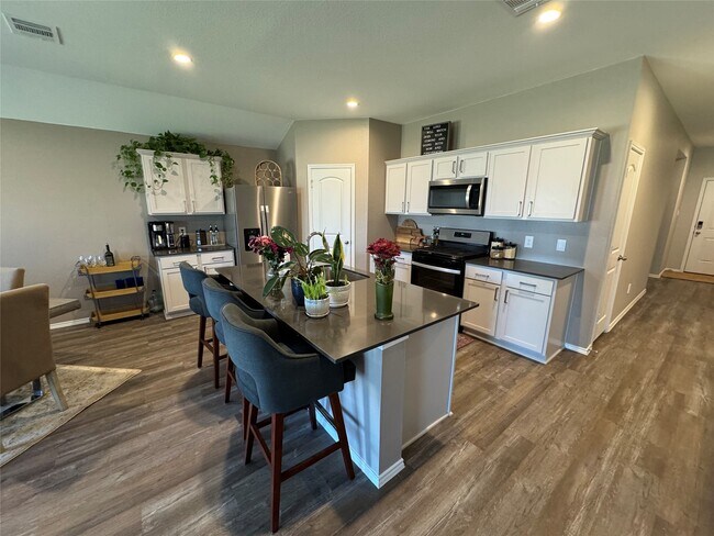 Photo - 40619 Pine Spruce Ln