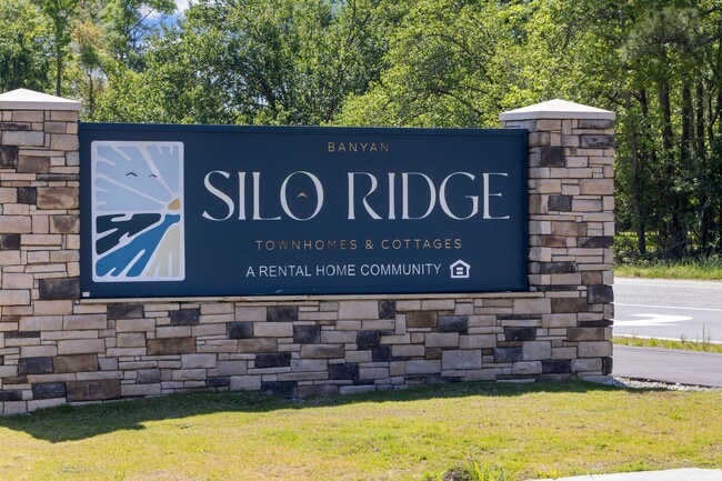 Banyan Silo Ridge