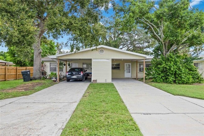 Building Photo - 4727 34th St W Rental