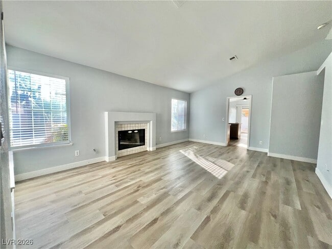 Photo - 9553 World Cup Dr