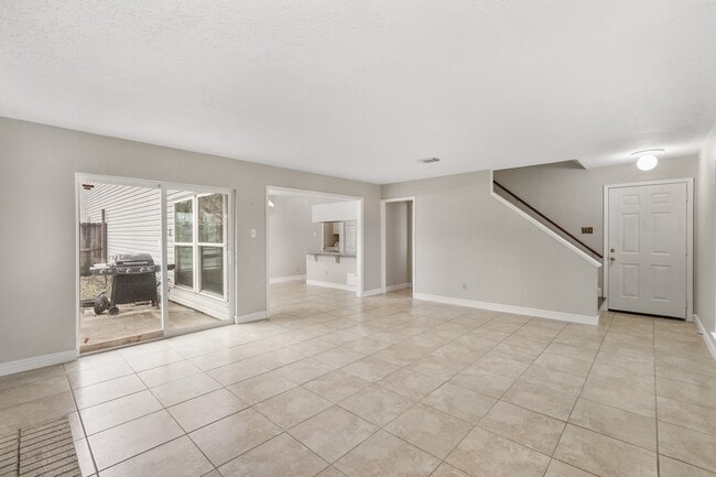 Photo - 10814 Sugar Hill Dr