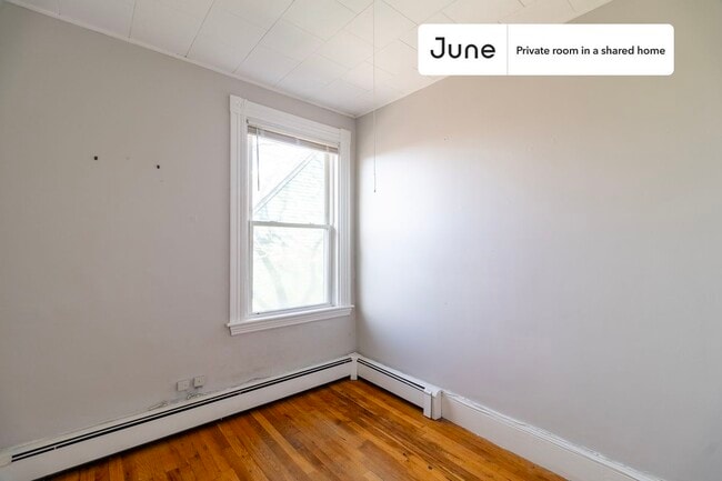 Photo - Room in Shared 4 bed/1 bath home Unit D