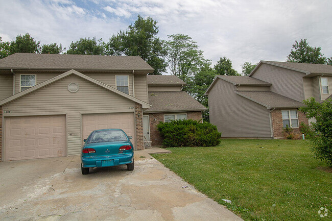 Building Photo - 1407 Greensboro Dr Rental