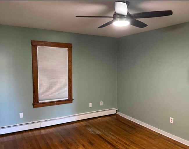 483 Tolland St Unit 1st floor