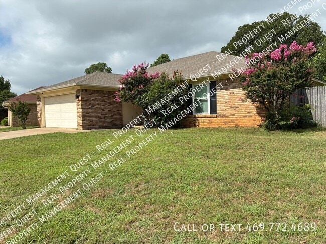 Building Photo - 5100 Eagle Nest Dr
