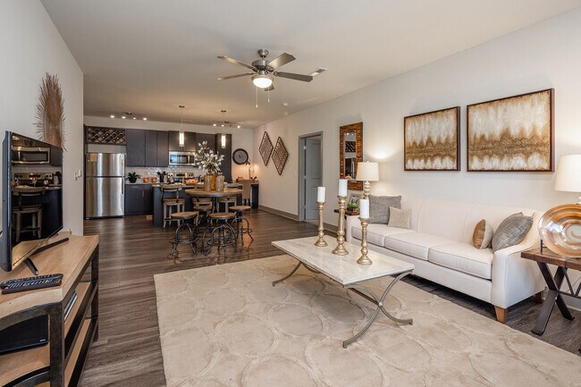 Photo - Vintage Blackman Apartments