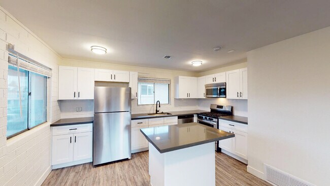 Royal Palms Apartments