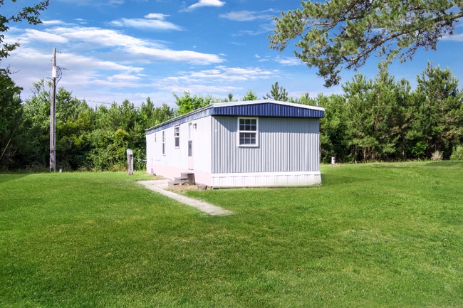 Building Photo - 1200 Rocky Run Rd Rental