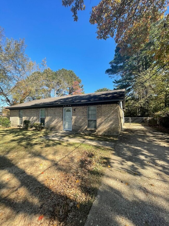 Photo - 6646 Pinebrook Dr