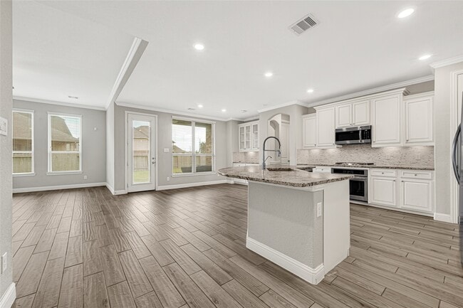 Photo - 7346 Enchanted Island Ln