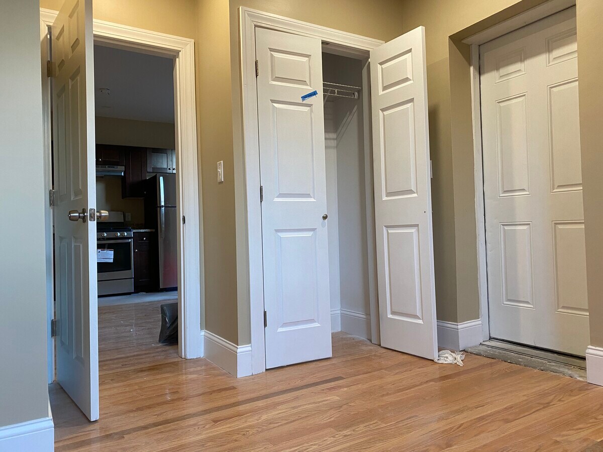 More Photos coming soon - 65 Ashford St Unit 3