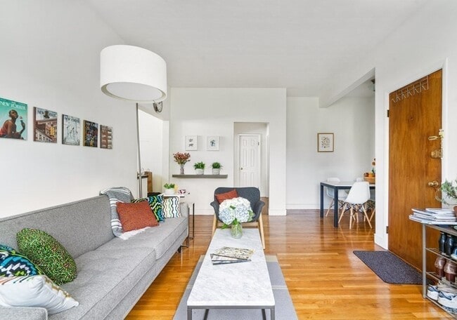 Photo - 15 Ellery St Unit 11