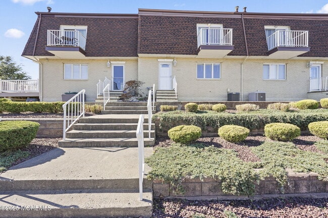 Building Photo - 444 Ocean Blvd