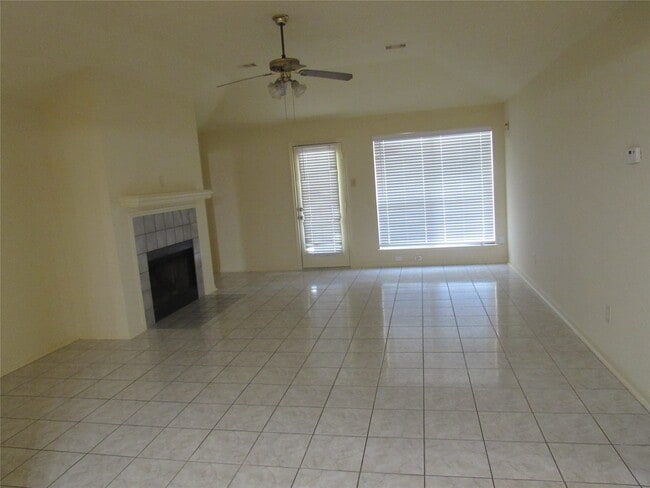 Photo - 5418 Imperial Grove Dr