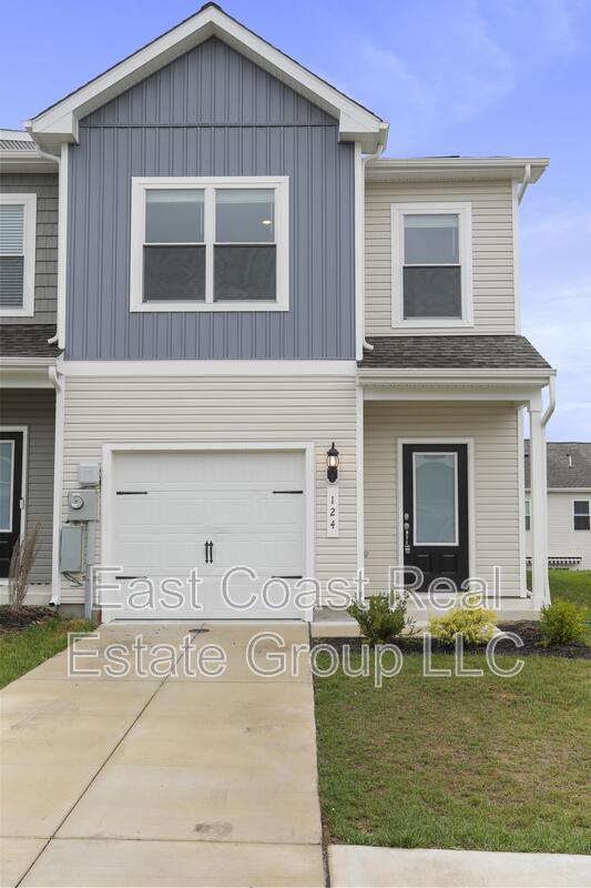 Photo - 124 Cramsford St
