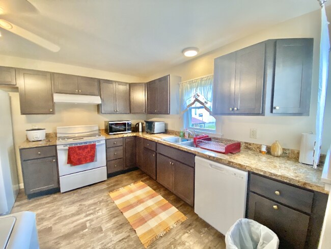 Photo - 1025 Cherry St