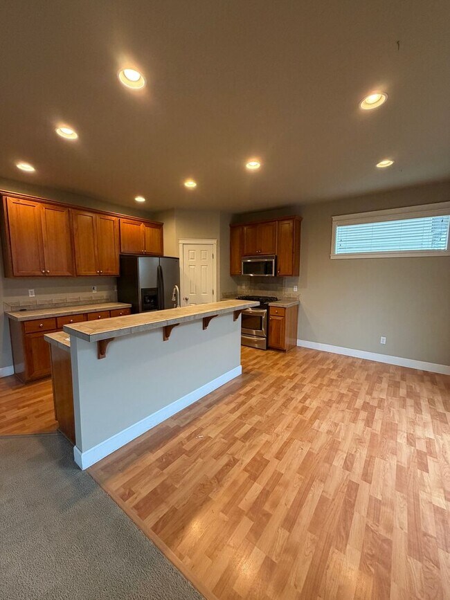 Photo - 3-Bed/2.5 Bath + Office & Bonus Room on Quiet Dead-End Street