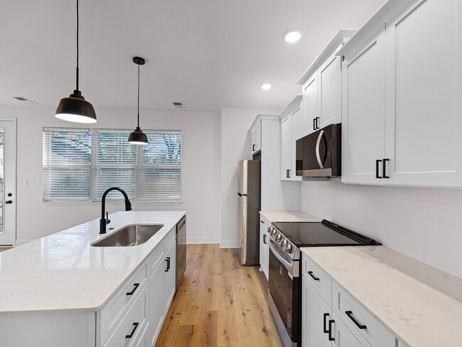 Photo - 521 Lambuth Blvd Unit A