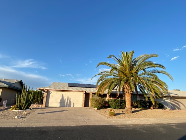 Building Photo - 10422 W Meade Dr Rental