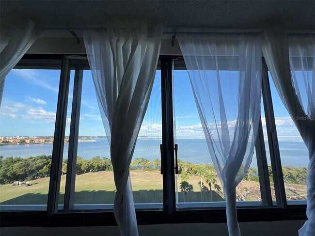 Photo - 2618 Cove Cay Dr Unit 909