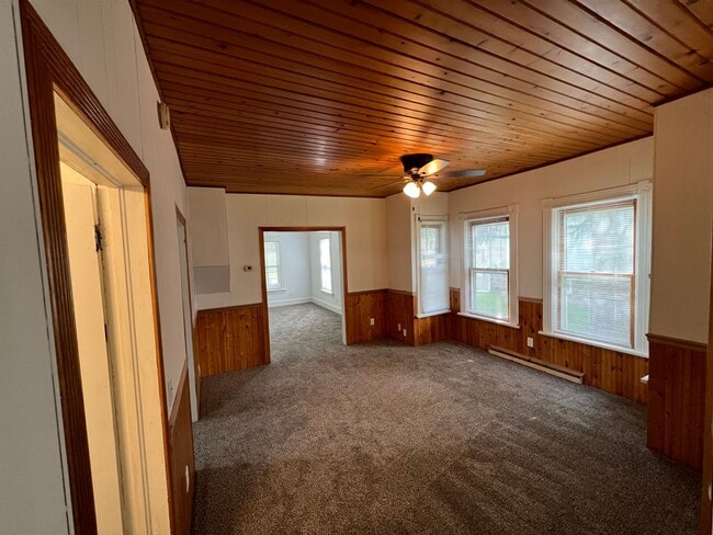 Photo - 3 Bed 1 Bath Single Family Home