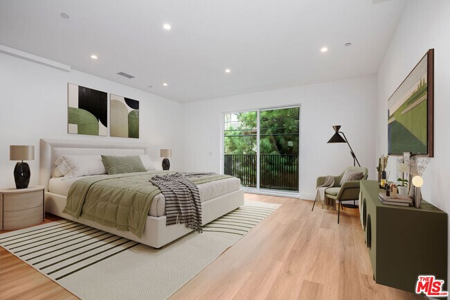 Photo - 5321 Ben Ave Unit 1