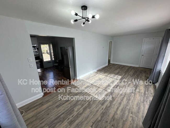 Photo - 2010 Bunker Ave