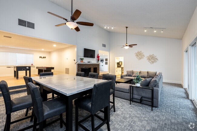 Clubhouse - Windchase Flats & Townhomes