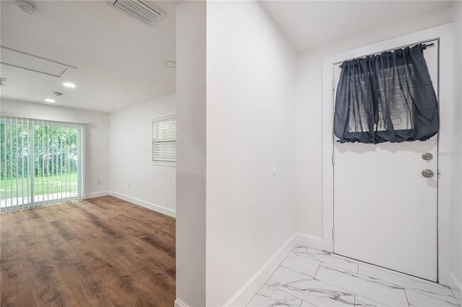 Photo - 2307 E Osborne Ave