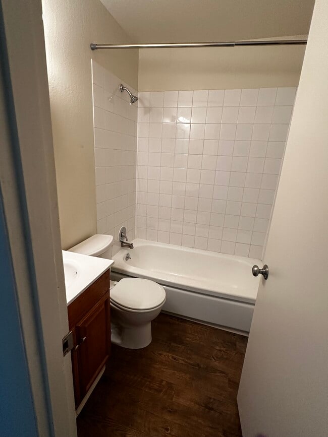 Photo - 1101 Eagle St