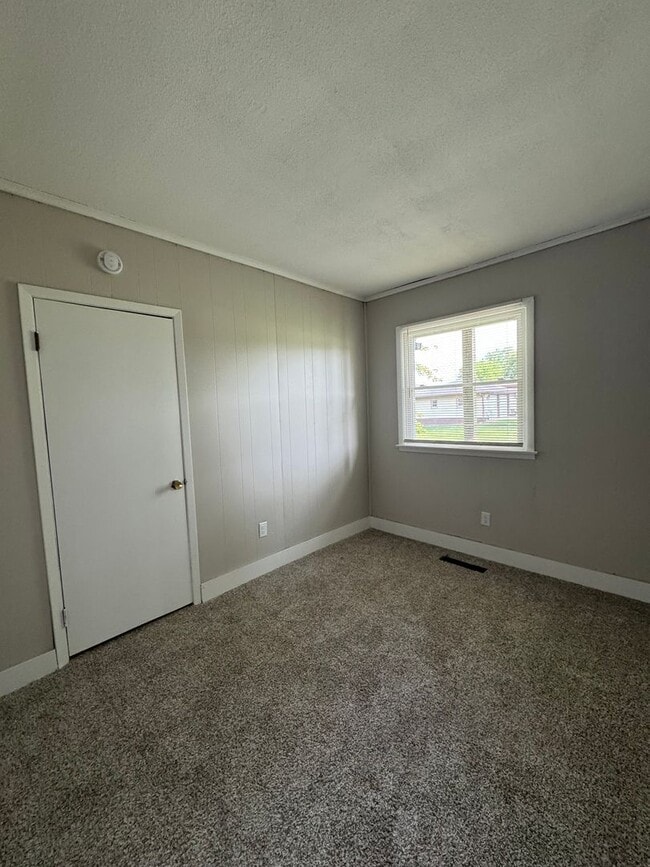 Photo - 1bd 1ba duplex for rent in Hudson IA