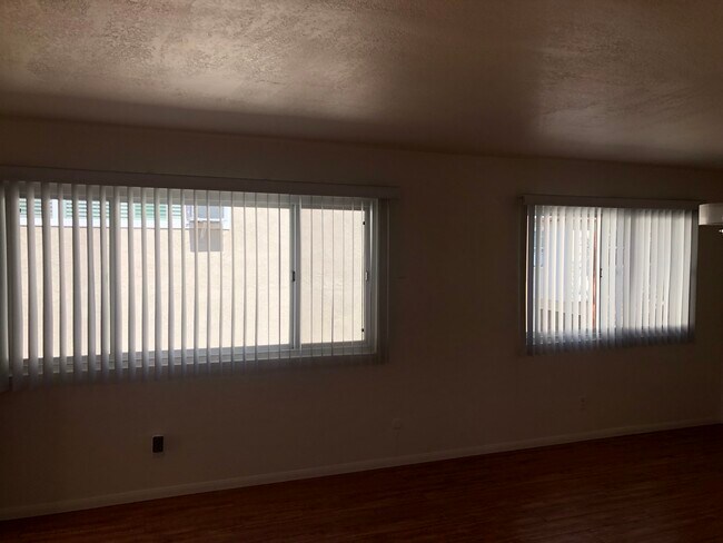 Photo - 714 E Magnolia Blvd Unidad Apt. D