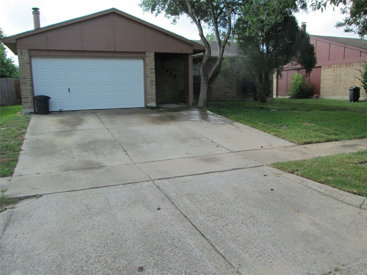Photo - 6818 Glenstein Dr