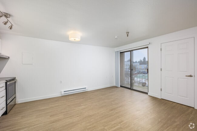 1BR, 1BA - 480SF - Living Room