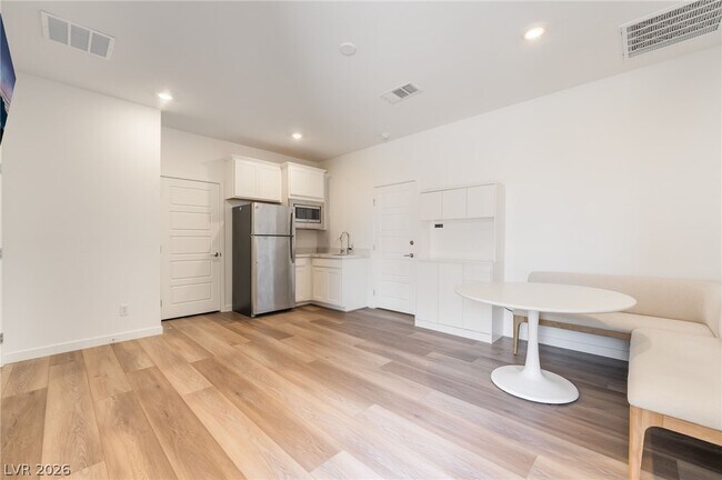 Photo - 4136 Paragon Crst Ct
