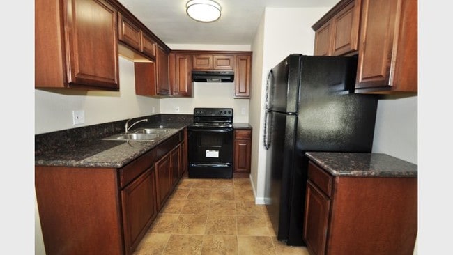 Photo - Spring Gardens