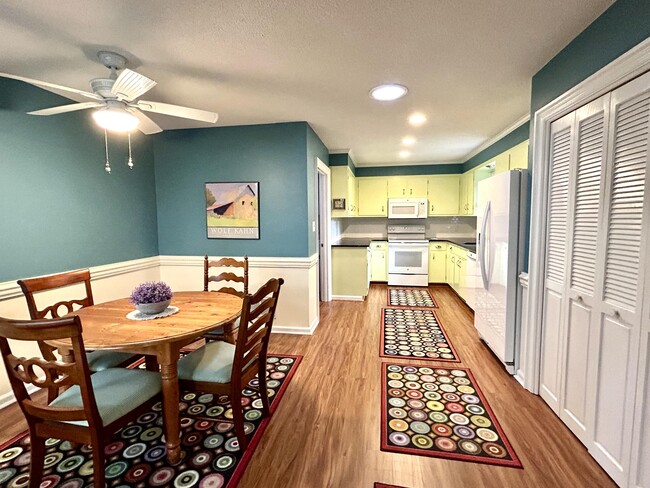 Photo - 4 St Andrews Way