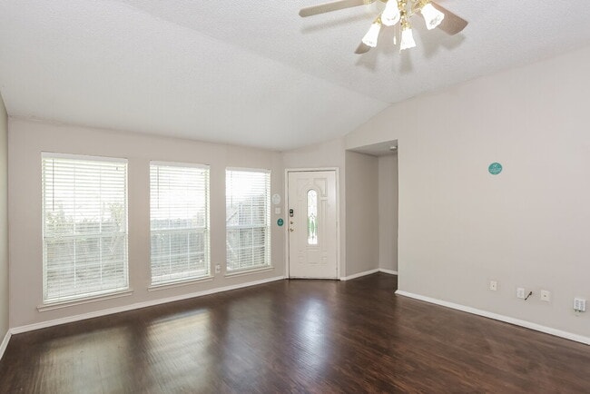 10241 Maria Dr