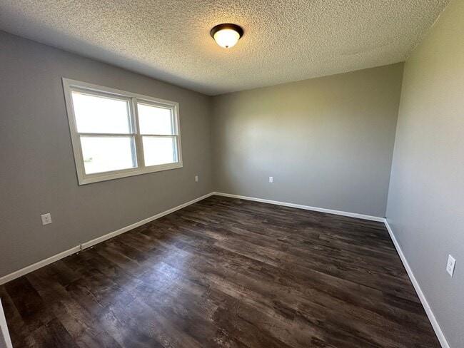 Photo - 410 Meade St Unit = 3