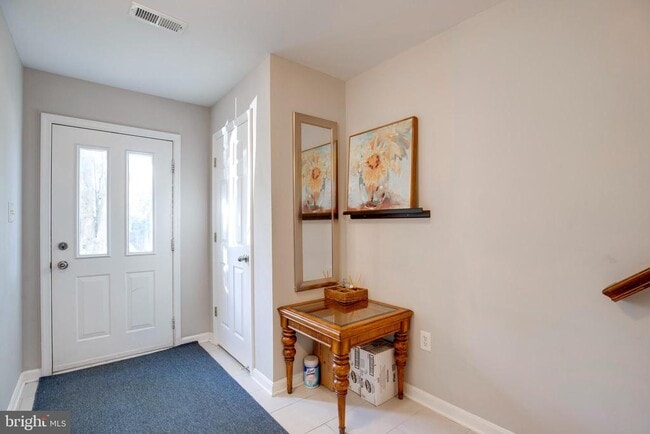 Building Photo - 4669 Flatlick Branch Dr