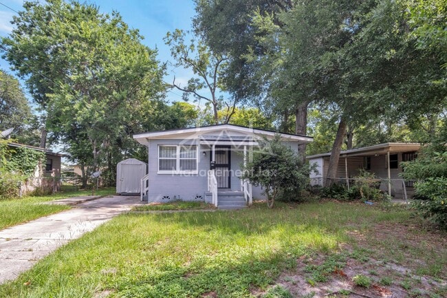 Photo - 1839 W 30th St Casa