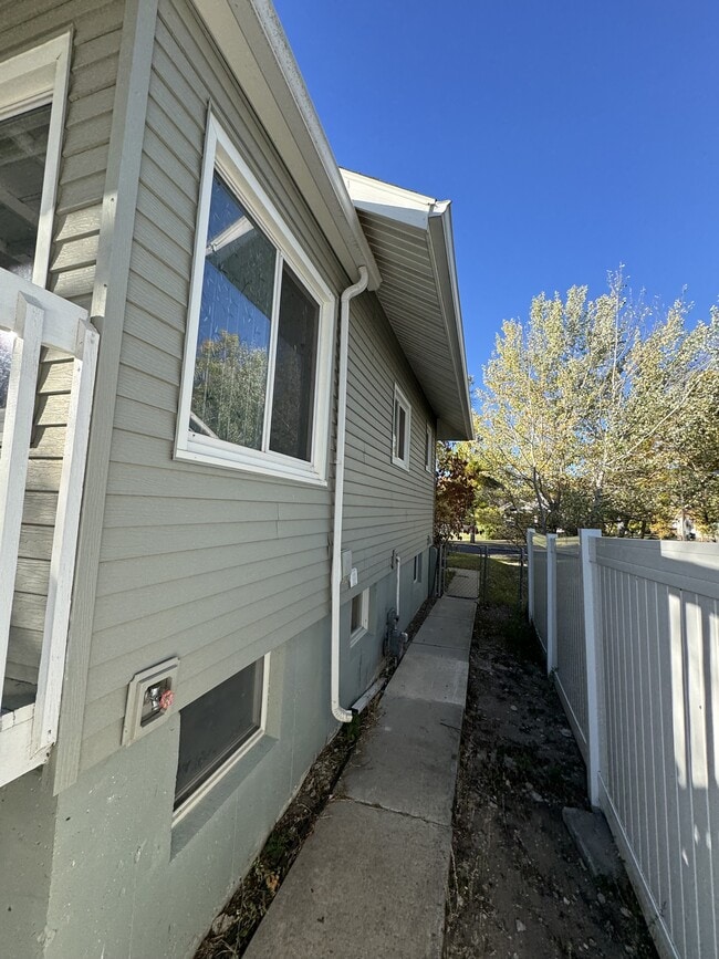 Photo - 3222 2nd Ave N