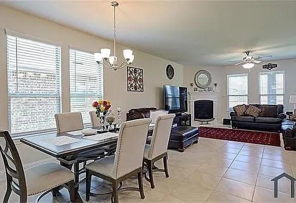 Photo - 11205 Blaze St