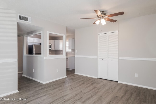 Photo - 7209 Daisy Ave