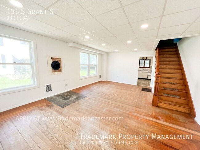 Photo - 151 S Grant St