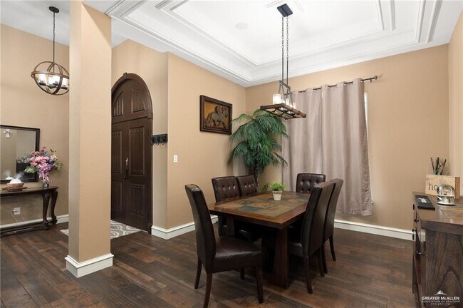 Photo - 3202 W San Luis Cir