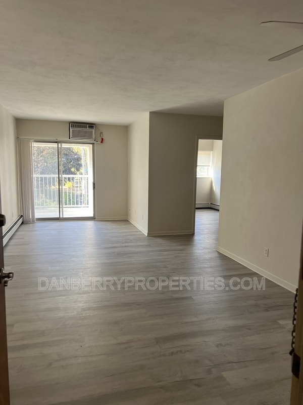 Photo - 3940 Jackman Rd