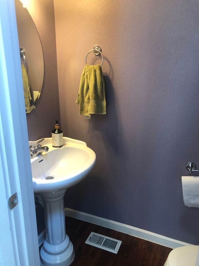 Photo - 4 bedroom 2.5 bath home for rent in Quincy